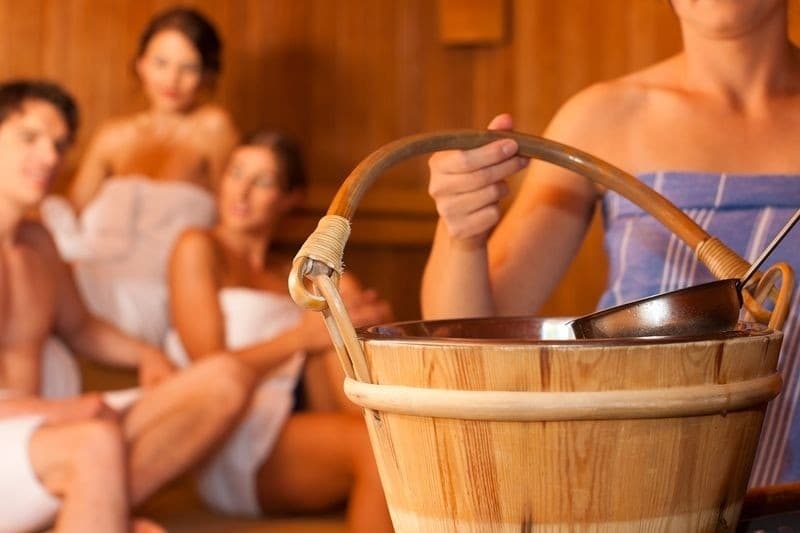 Kopanje in vstop v savno v Wellness & Spa Mirta / 2 osebi